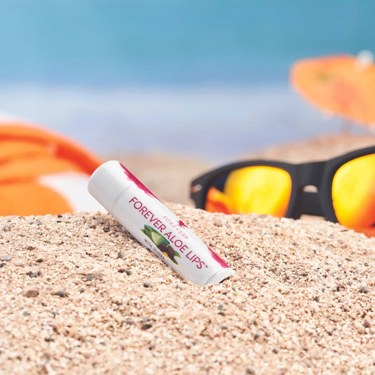 •	Lip Balm — リップクリーム（リップケア化粧品）